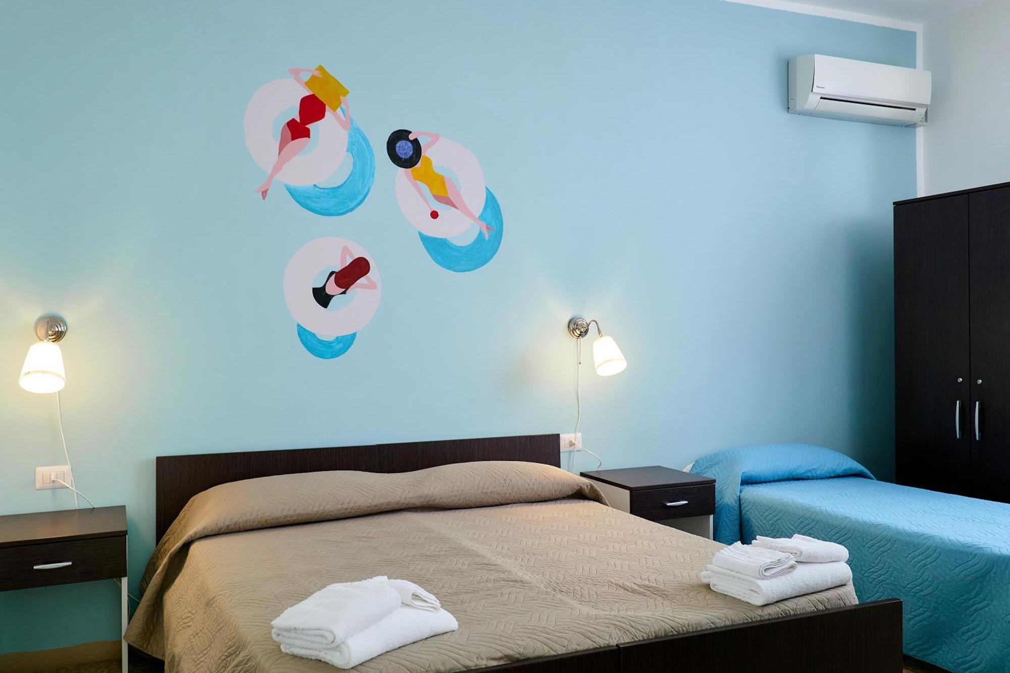 Solee, Family Holidays & Hostelling Cesenatico Eksteriør bilde